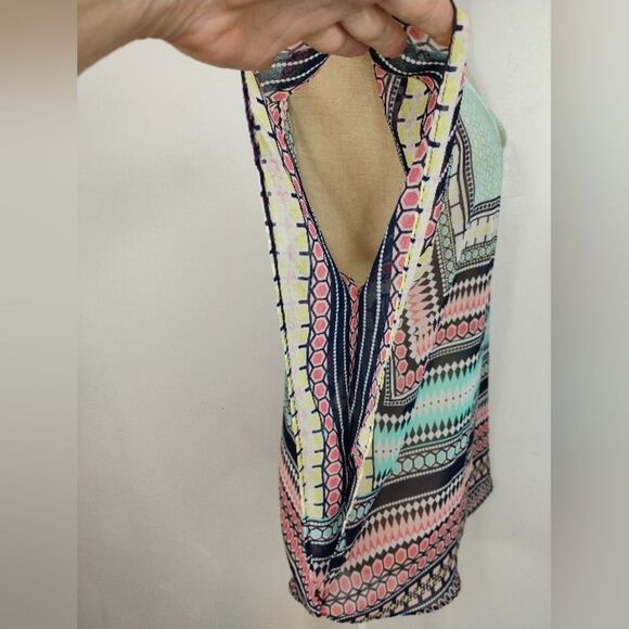 AGB Sheer Blouse Top Meduim Geometric Design Vneck Pink Yellow Green Blue White - Picture 5 of 16